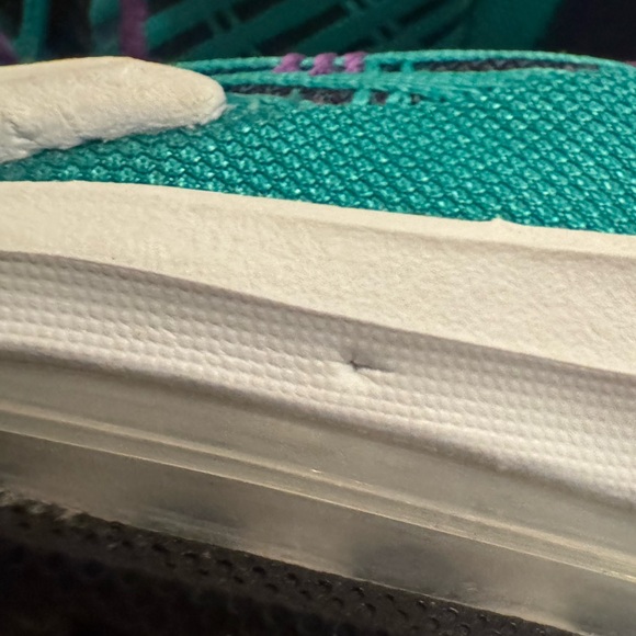 Lebron basketball shoes - Picture 7 of 8